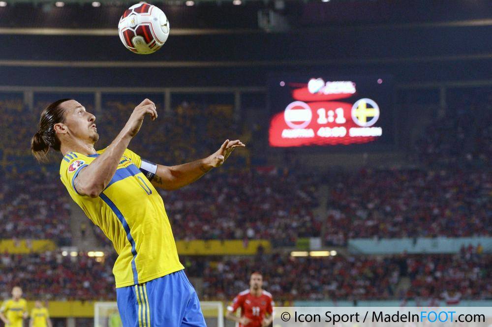L'actualité footballistique de ce mercredi après-midi 29 Octobre 2014 a été marquée par le pessimisme affiché par Ibrahimovic concernant l'attribution du Ballon d'Or 2014