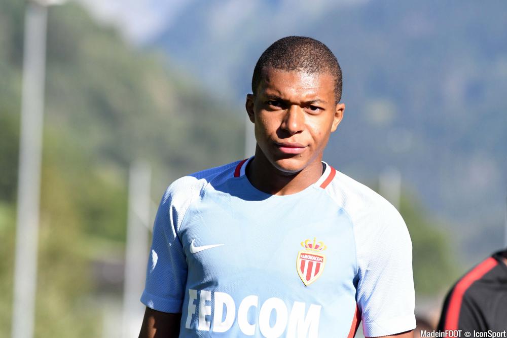 Kylian Mbappé en prend pour son grade