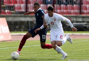 Mbappé brille sur le Rocher