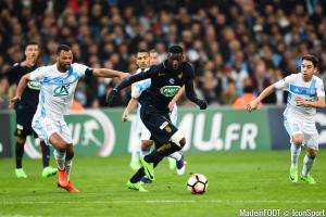 Tiémoué Bakayoko n'aurait pas rencontré les dirigeants du PSG d'après son frère