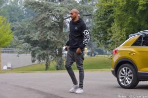 Monaco s'intéresse à Nzonzi.