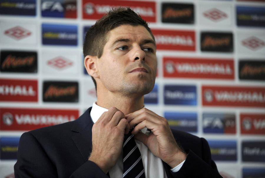 My Story, la nouvelle autobiographie de Captain Gerrard, fait beaucoup de bruit.