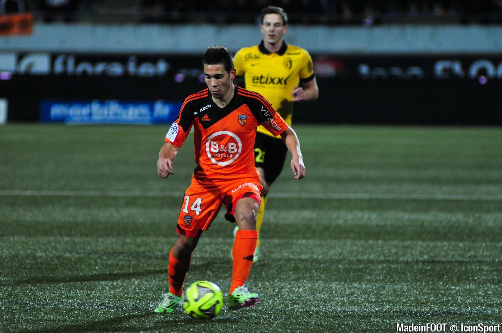 Raphaël Guerreiro plait à la direction parisienne.