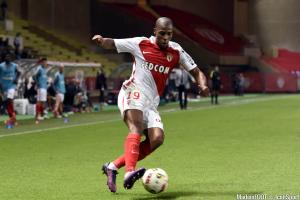 Djibril Sidibé est sur les tablettes du FC Barcelone