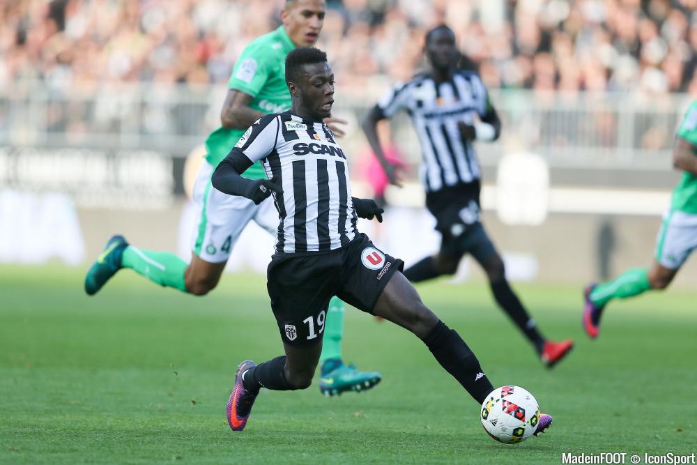 Nicolas Pépé sur le départ ?