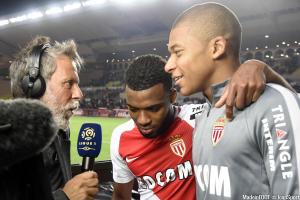 Mbappé s'amuse avec ses fans