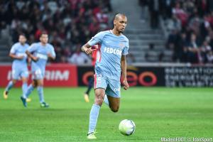 Fabinho aimerait signer au PSG cet été