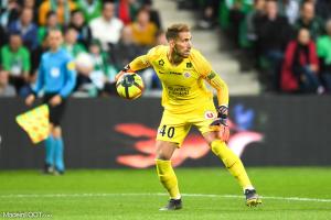 Lecomte et Aguilar absents ce lundi à l'entraînement.