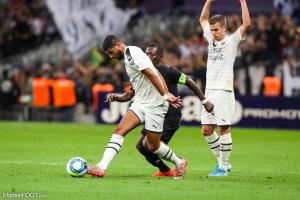 Youssef Aït Bennasser, le milieu de terrain des Girondins de Bordeaux.