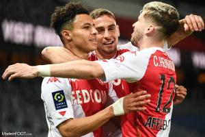 Quatre points séparent Monaco du podium