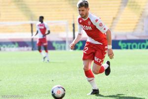 Henrique avec le ballon