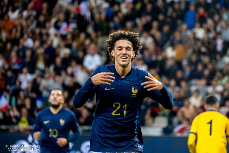 Qualifs Euro Espoirs 2025 - Chrislain Matsima et Maghnes Akliouche buteurs, l'équipe de France Espoirs cartonne Chypre !