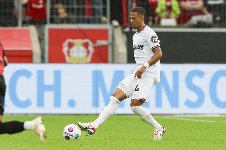 Mercato - La recrue de l'AS Monaco Thilo Kehrer fait les présentations