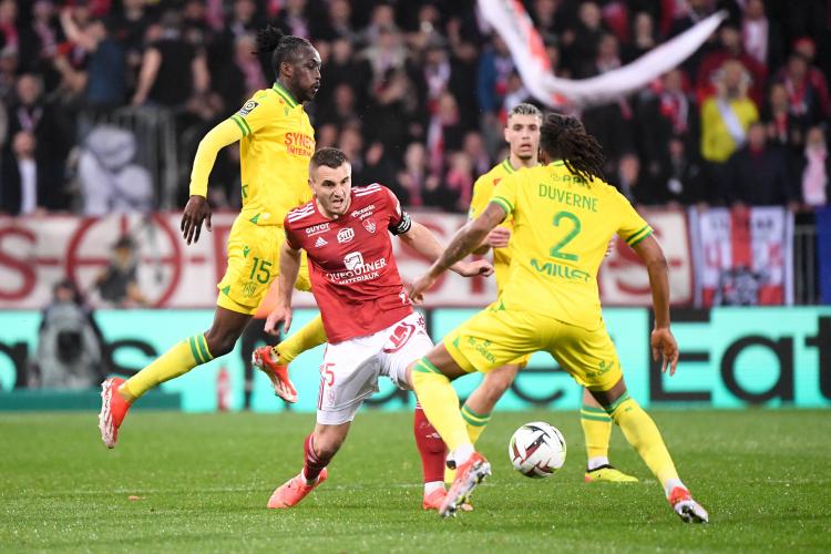 Stade Brestois - Brest débarque sur le rocher avec le retour de deux joueurs majeurs !