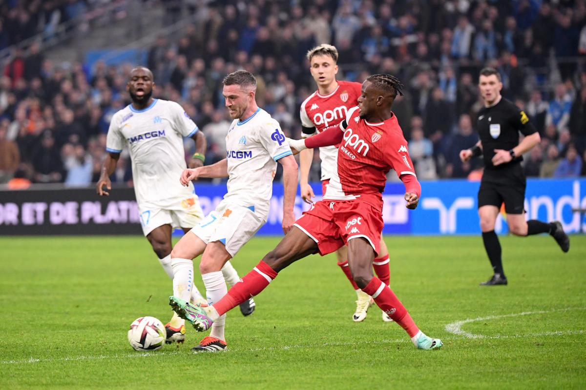 AS Monaco - Denis Zakaria donne de ses nouvelles après sa sortie face à ...