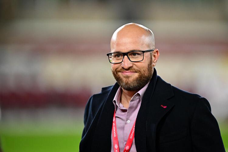 Mercato - l'AS Monaco va inclure une option d'achat élevée pour signer Simon Adingra