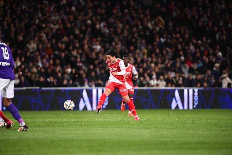 AS Monaco - Les mots inquiétants de Sébastien Pocognoli sur la grave blessure de Takumi Minamino