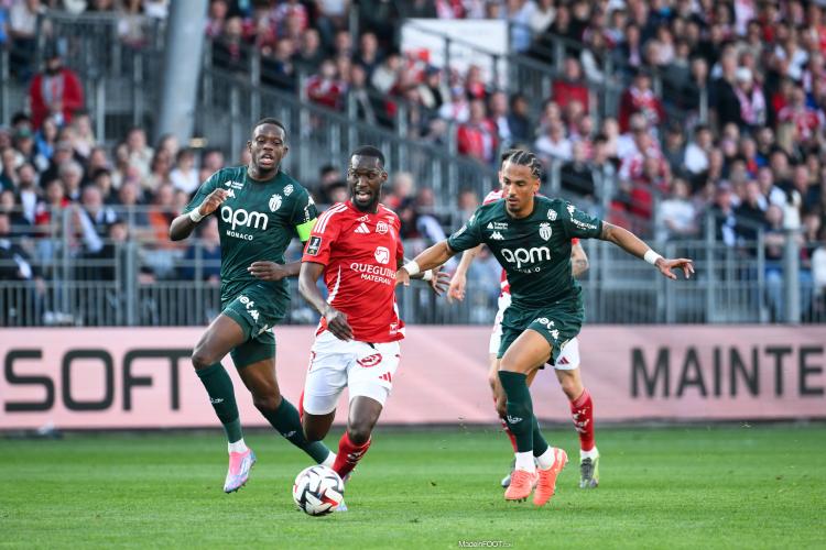 Mercato - Un géant de Turquie a des vues sur Thilo Kehrer