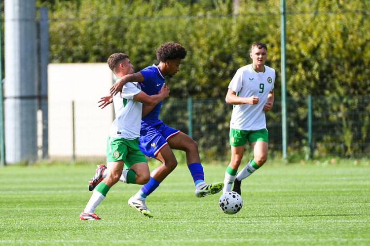Qualifs Euro U19 - Stawiecki titulaire, l'équipe de France domine les Îles Féroé
