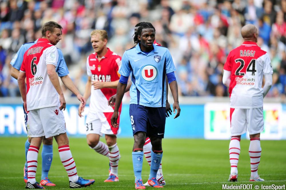 Distel Zola (ASM) Statistiques / salaire / âge et origine
