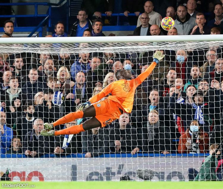 Mercato - L'AS Monaco prépare déjà un éventuel départ d'Alexander Nübel