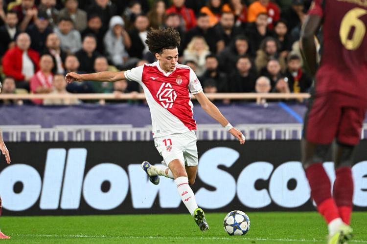 Mercato - Des géants de Premier League suivent de très près Maghnes Akliouche